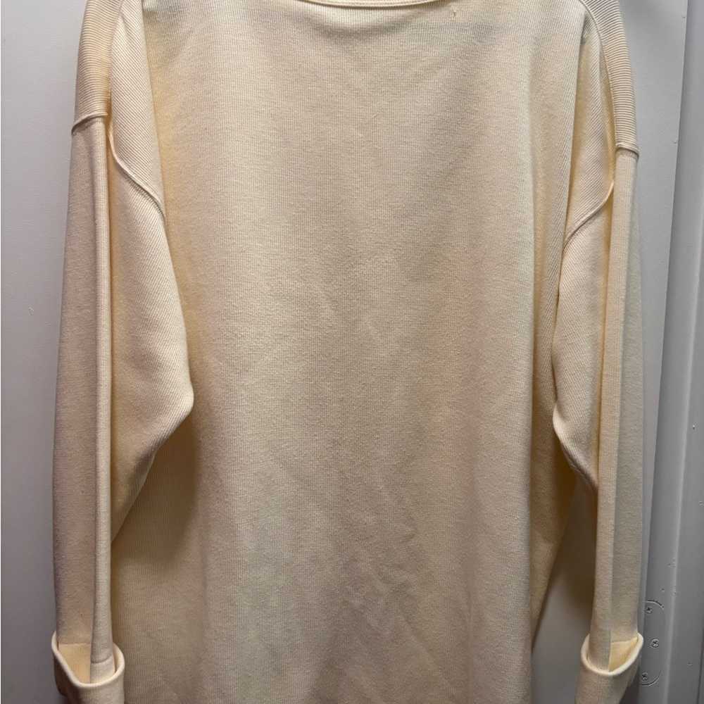 Express Men's Off-White Crewneck Sweater